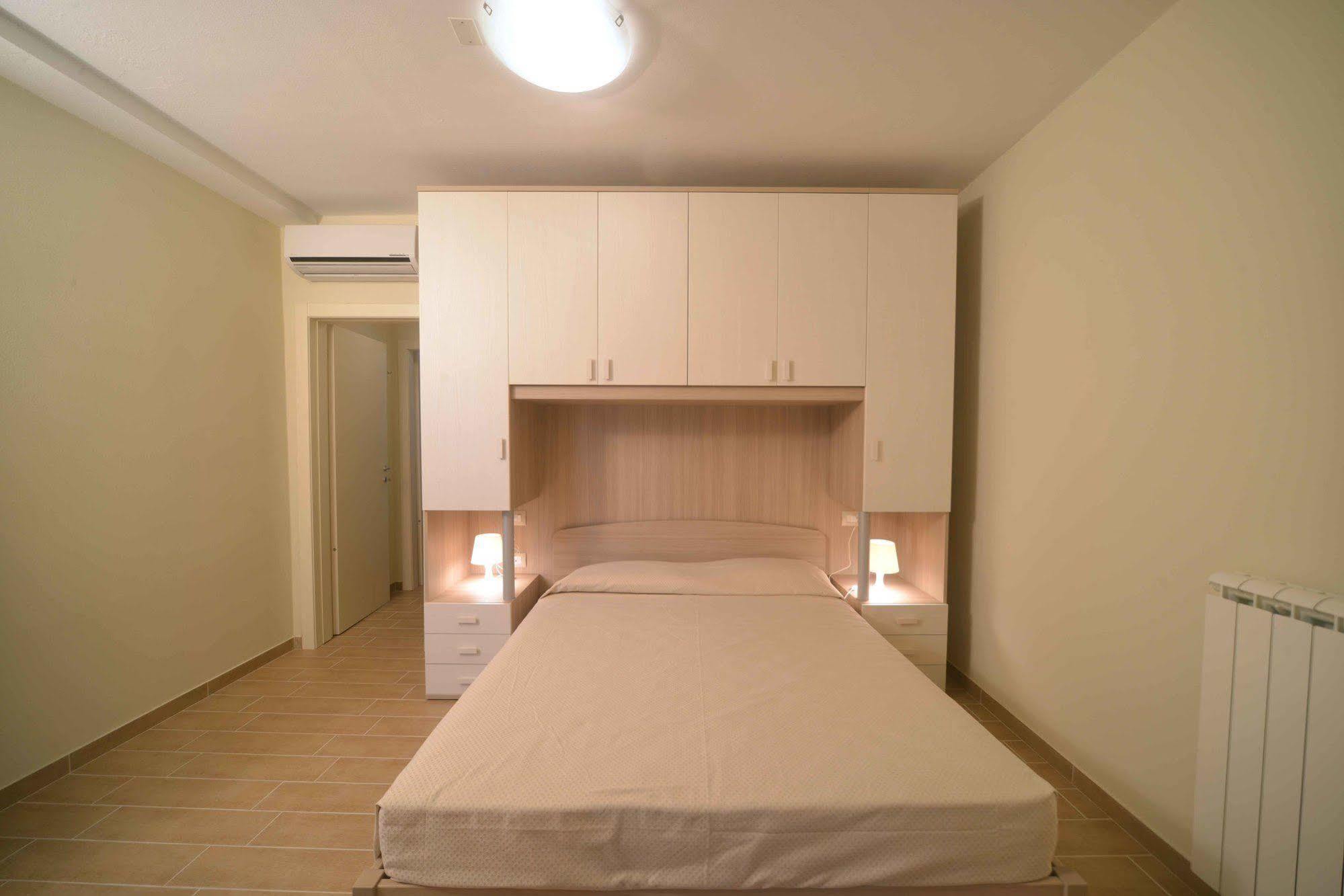Zephiro Rta Aparthotel Montecatini Terme Bagian luar foto